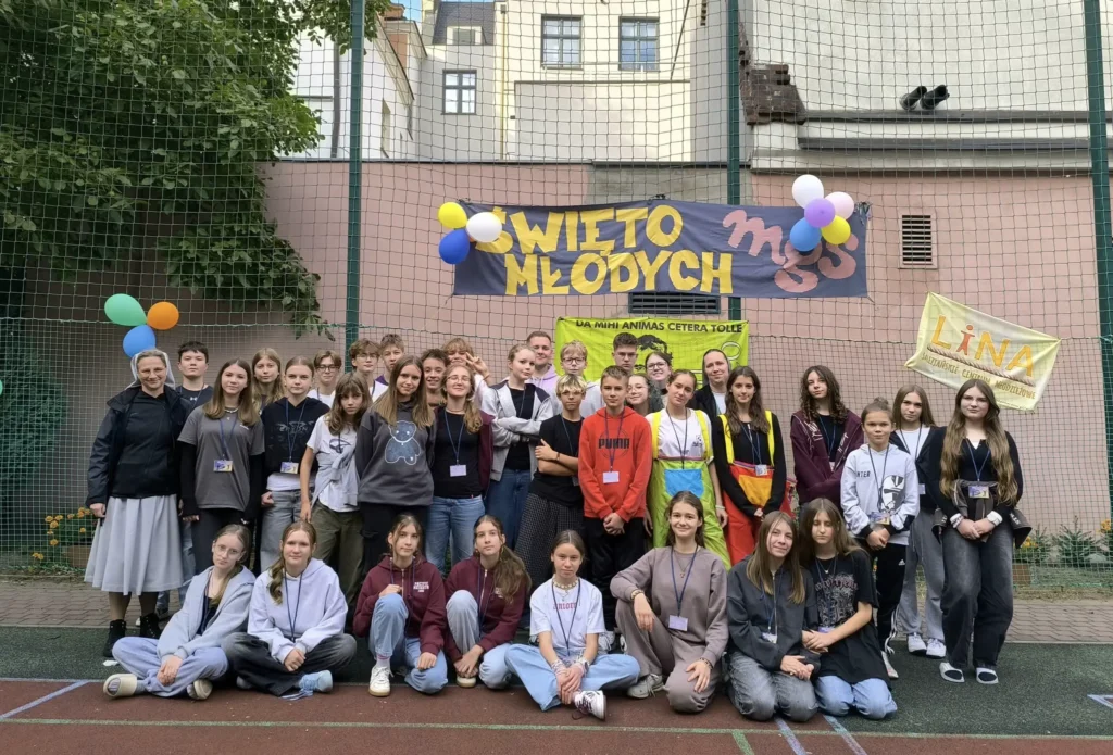 swietomlodych33